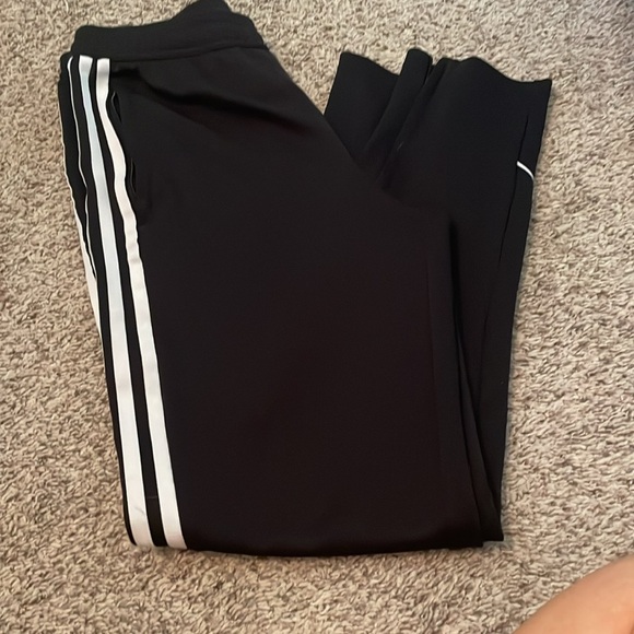 Boys Adidas joggers - Picture 4 of 4